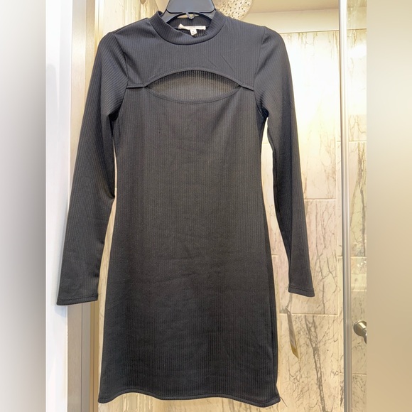 Black Long Sleeve Dress NWT - Picture 1 of 3